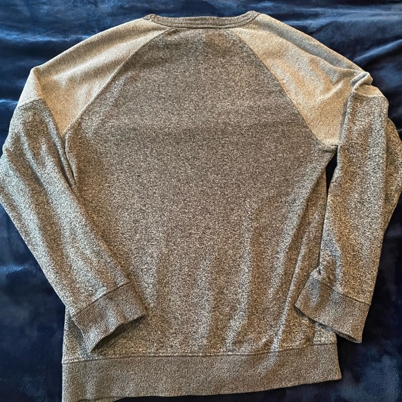 Mens XS H&M Gray Crewneck - Picture 3 of 5